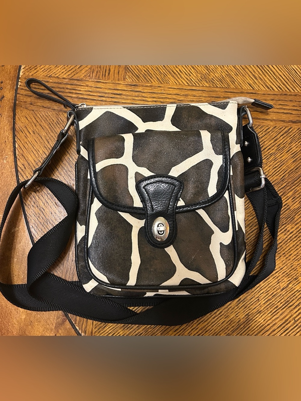 Giraffe Print Crossbody Bag